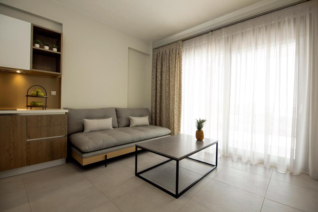 Le Grand Reve Aparthotel Gerakini Exterior photo